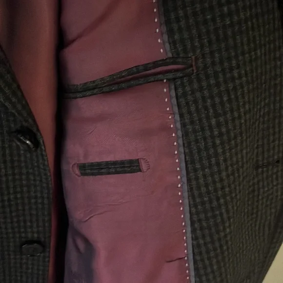 Brown blazer with burgundy silk lining